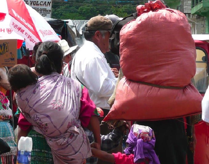 gua-009.jpg gua-009.jpg