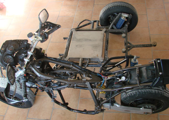 chassis_alain.jpg chassis_alain.jpg
